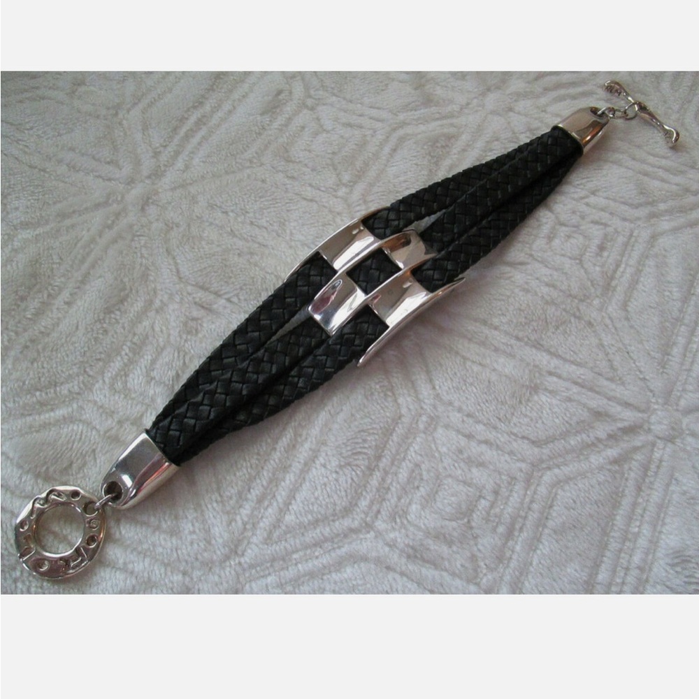 ROBERT LEE MORRIS 925 Sterling Silver and Leather Bracelet